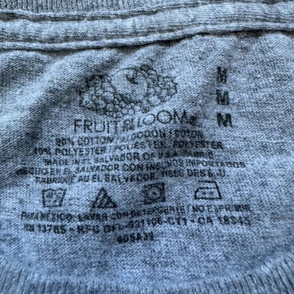 Fruit Of The Loom Men’s Essential Grey Short Sleeve T-Shirt Size Medium Casual - Picture 8 of 9